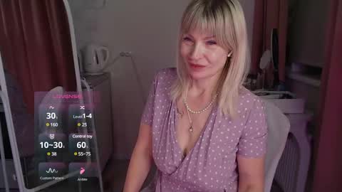 Julia online show from 12-03-24, 05:20