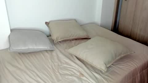 Snapshot of july_correa chatting on 03-11-26, 10:38 july_correa online show from 03-11-26, 10:38