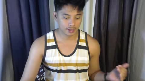 Snapshot of julz_alwayshorny chatting on 10-24-25, 04:36 call me julz online show from 10-24-25, 04:36