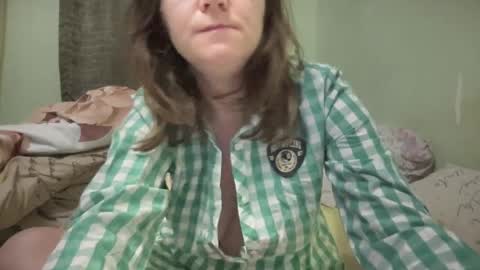 Snapshot of juna_cute chatting on 03-08-25, 02:12 Juna inclusive online show from 03-08-25, 02:12