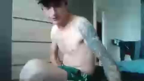jungel_boy online show from 07-10-26, 08:50