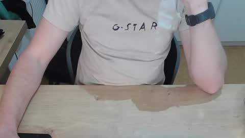 Snapshot of junk2711 chatting on 03-24-26, 02:11 junk2711 online show from 03-24-26, 02:11