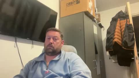 Junky online show from 10-13-25, 05:35