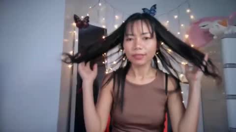 Snapshot of junovaughn chatting on 10-01-25, 01:33 junovaughn online show from 10-01-25, 01:33