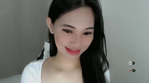 Julia online show from 01-04-25, 05:05