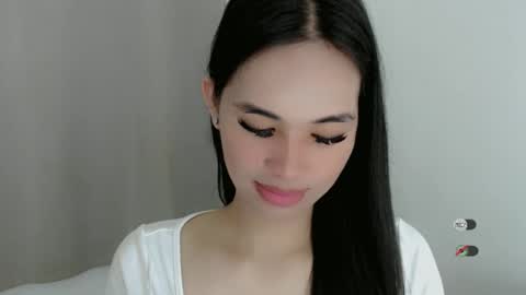 Julia online show from 01-13-25, 02:32