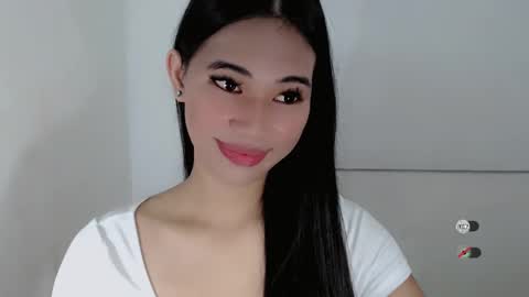 Julia online show from 02-13-25, 01:08