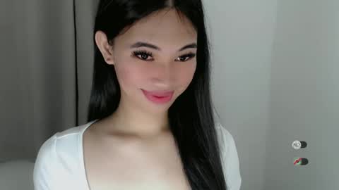 Julia online show from 02-17-25, 12:16