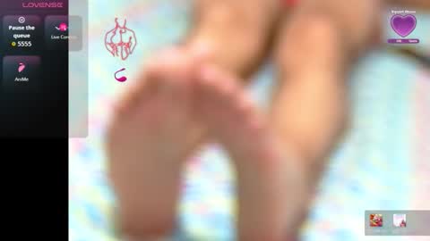 jupiter_3333 online show from 04-12-26, 03:00