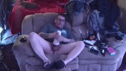 Snapshot of just4u2wantkikme chatting on 04-15-26, 06:09 justGerkinITinsta online show from 04-15-26, 06:09