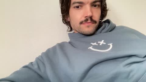 Snapshot of just_a_guy_with_a_big_cock chatting on 03-05-26, 01:40 just_a_guy_with_a_big_cock online show from 03-05-26, 01:40