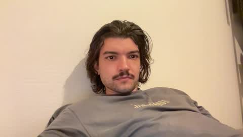 just_a_guy_with_a_big_cock online show from 04-29-26, 09:10