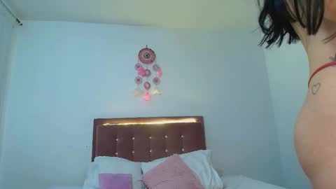  Isa y Luci  online show from 12-04-25, 04:16