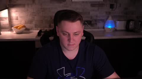 Snapshot of just_top chatting on 01-17-25, 08:33 David online show from 01-17-25, 08:33