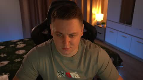 David online show from 12-19-25, 02:35