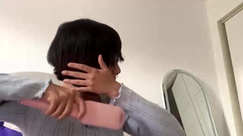 Snapshot of justastrangegirl chatting on 04-10-26, 10:25 Strangest Girl online show from 04-10-26, 10:25