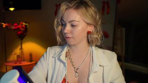 Alexa online show from 02-14-25, 09:21