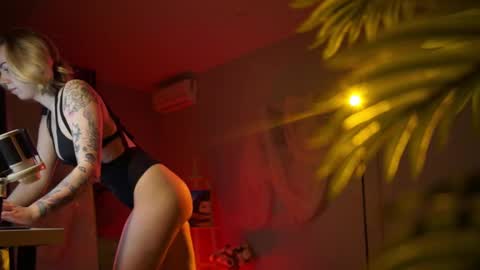 Alexa online show from 03-09-25, 03:38