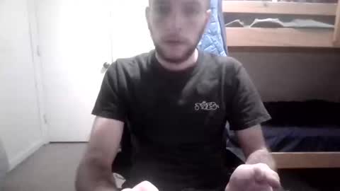 Snapshot of justbros1 chatting on 10-22-25, 02:12 Slim online show from 10-22-25, 02:12