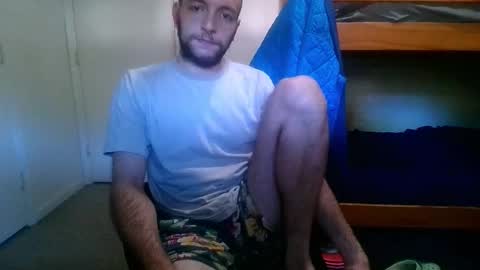 Snapshot of justbros1 chatting on 10-23-25, 01:32 Slim online show from 10-23-25, 01:32
