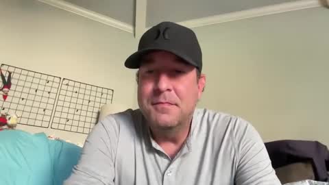 Snapshot of justfitnfun chatting on 12-10-24, 03:22 justfitnfun online show from 12-10-24, 03:22