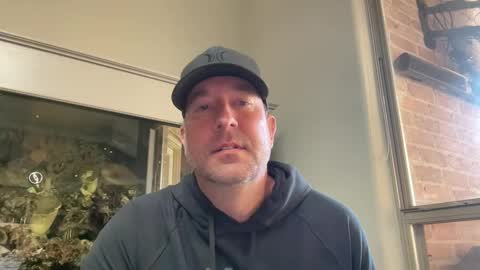 Snapshot of justfitnfun chatting on 12-11-24, 06:52 justfitnfun online show from 12-11-24, 06:52