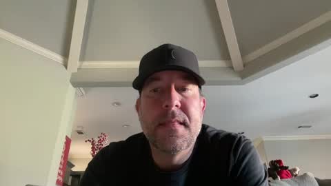 Snapshot of justfitnfun chatting on 12-18-24, 03:00 justfitnfun online show from 12-18-24, 03:00