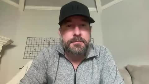 Snapshot of justfitnfun chatting on 01-06-25, 02:14 justfitnfun online show from 01-06-25, 02:14