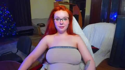 justfoxy online show from 04-07-26, 12:00