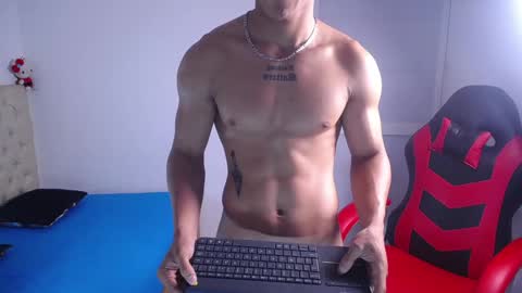 Snapshot of justin_andrew2 chatting on 10-31-25, 03:29 JUSTIN ANDREW online show from 10-31-25, 03:29