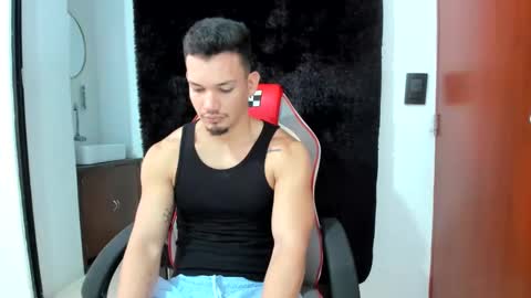 justin_core online show from 09-11-25, 01:55