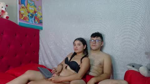 JUSTIN Y JAZMIN online show from 04-01-26, 01:17