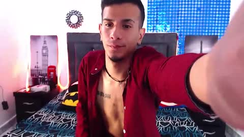 Snapshot of justin_melendez chatting on 12-29-24, 08:15 JUSTIN online show from 12-29-24, 08:15