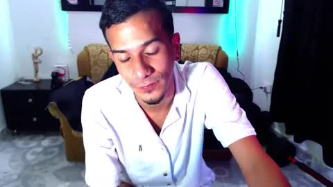 Snapshot of justin_melendez chatting on 09-10-25, 11:05 JUSTIN online show from 09-10-25, 11:05
