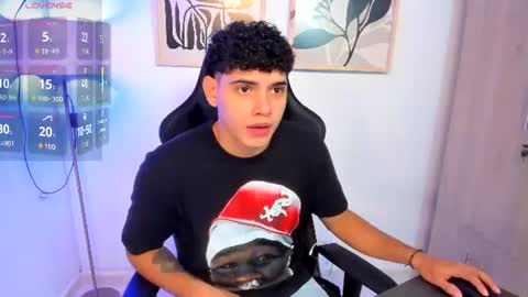 justin_payn14 online show from 06-18-26, 01:37