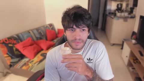 Diego online show from 10-23-25, 10:08