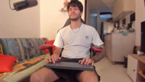 Diego online show from 11-26-25, 09:38