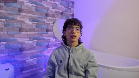  justin  online show from 03-25-26, 12:11