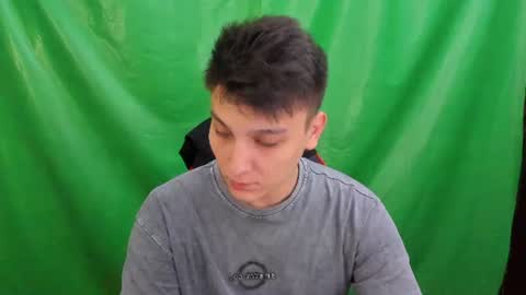 Snapshot of justin_time111 chatting on 07-08-26, 05:45 Justin Time online show from 07-08-26, 05:45