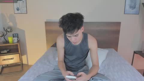 Justin online show from 09-11-25, 12:27