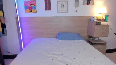 Justin online show from 10-13-25, 11:43