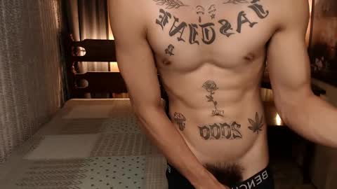 justine_hunk online show from 02-01-25, 07:15
