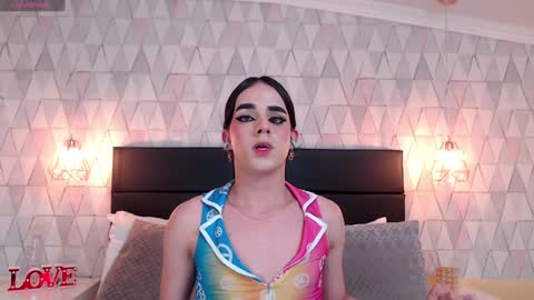 Justine online show from 01-10-25, 04:33