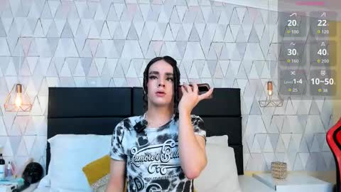 Justine online show from 11-30-25, 04:05