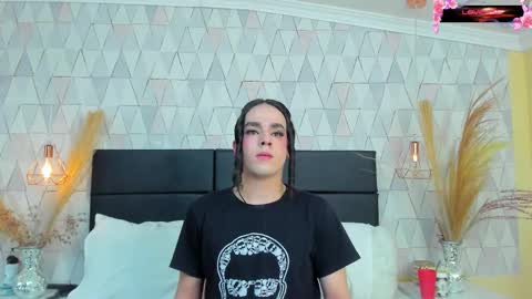 Justine online show from 01-18-26, 03:21