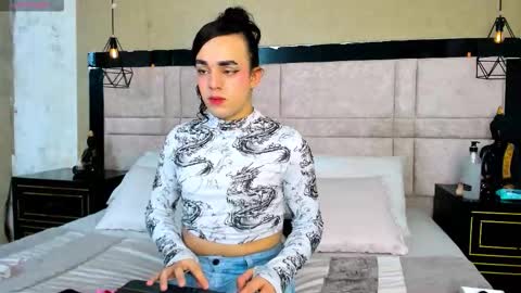 Snapshot of justineperry chatting on 02-28-26, 04:46 Justine online show from 02-28-26, 04:46