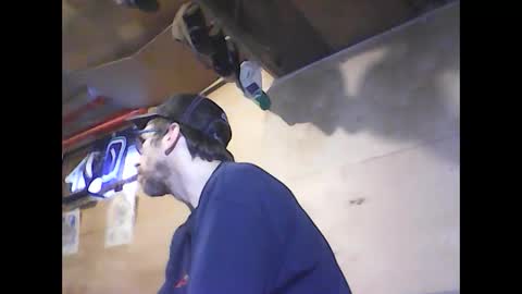 Snapshot of justinjerksit chatting on 12-13-24, 06:05 justinjerksit online show from 12-13-24, 06:05