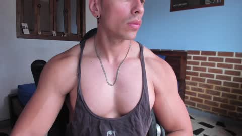 Snapshot of justinkart chatting on 12-18-24, 05:00 justinkart online show from 12-18-24, 05:00