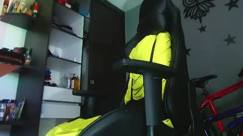 Justinsc online show from 05-09-26, 06:57