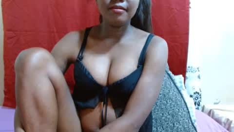 Snapshot of justlhot chatting on 12-19-24, 04:34 Justlhot online show from 12-19-24, 04:34